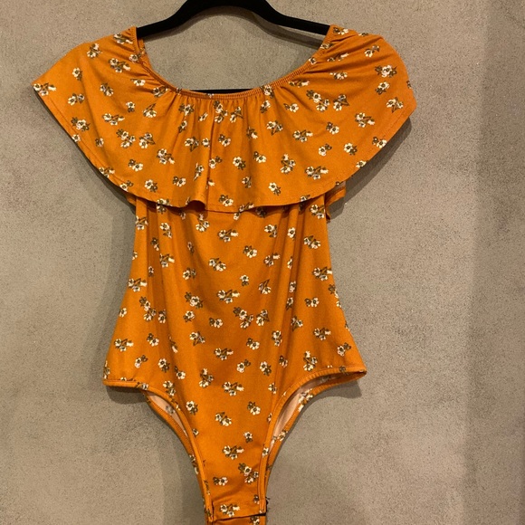 marci Tops - Off the Shoulder Bodysuit - Floral